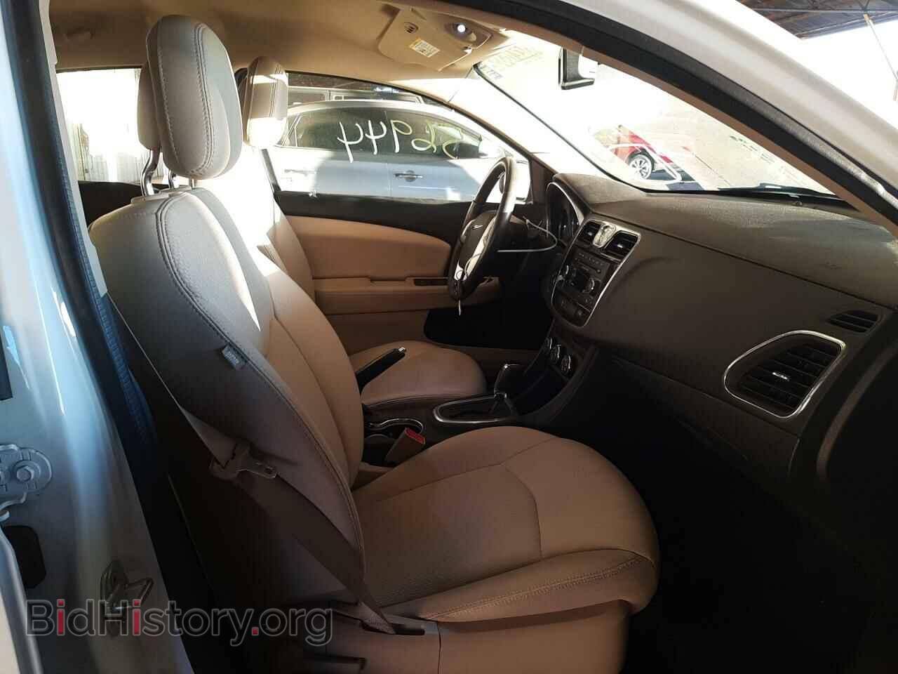 2014 CHRYSLER 200 - VIN: 1C3CCBBB1EN136909 - Фото 5