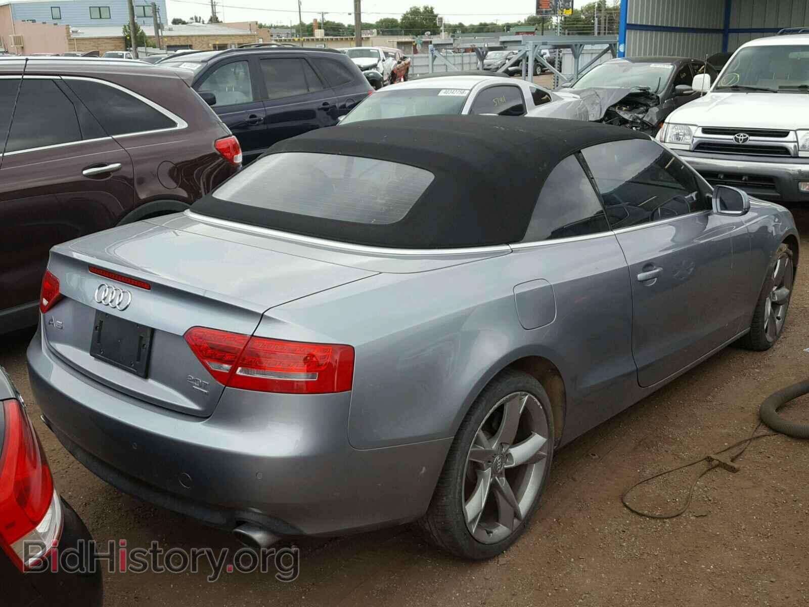 2011 AUDI A5 PREMIUM - VIN: WAULFAFH8BN010826 - Фото 4