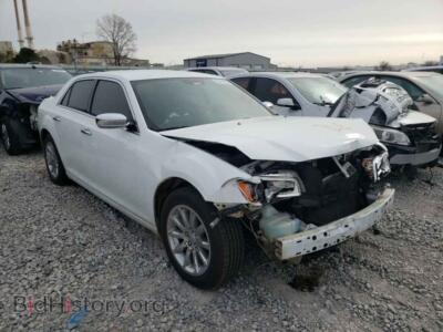 2014 Chrysler 300 300C, white — VIN 2C3CCAET2EH118183, Copart