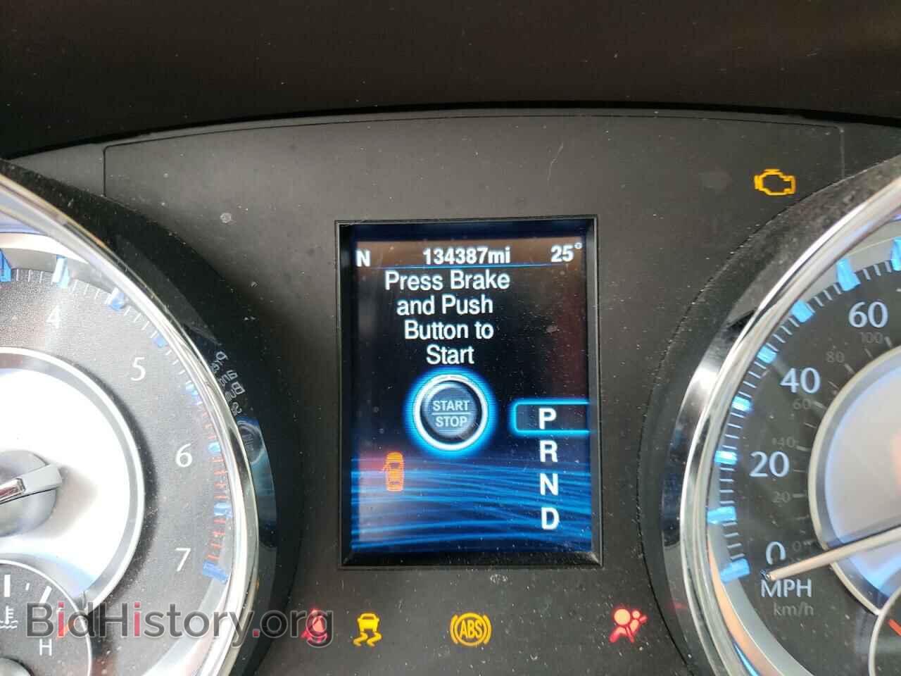 2014 CHRYSLER 300 - VIN: 2C3CCAET2EH118183 - Photo 8