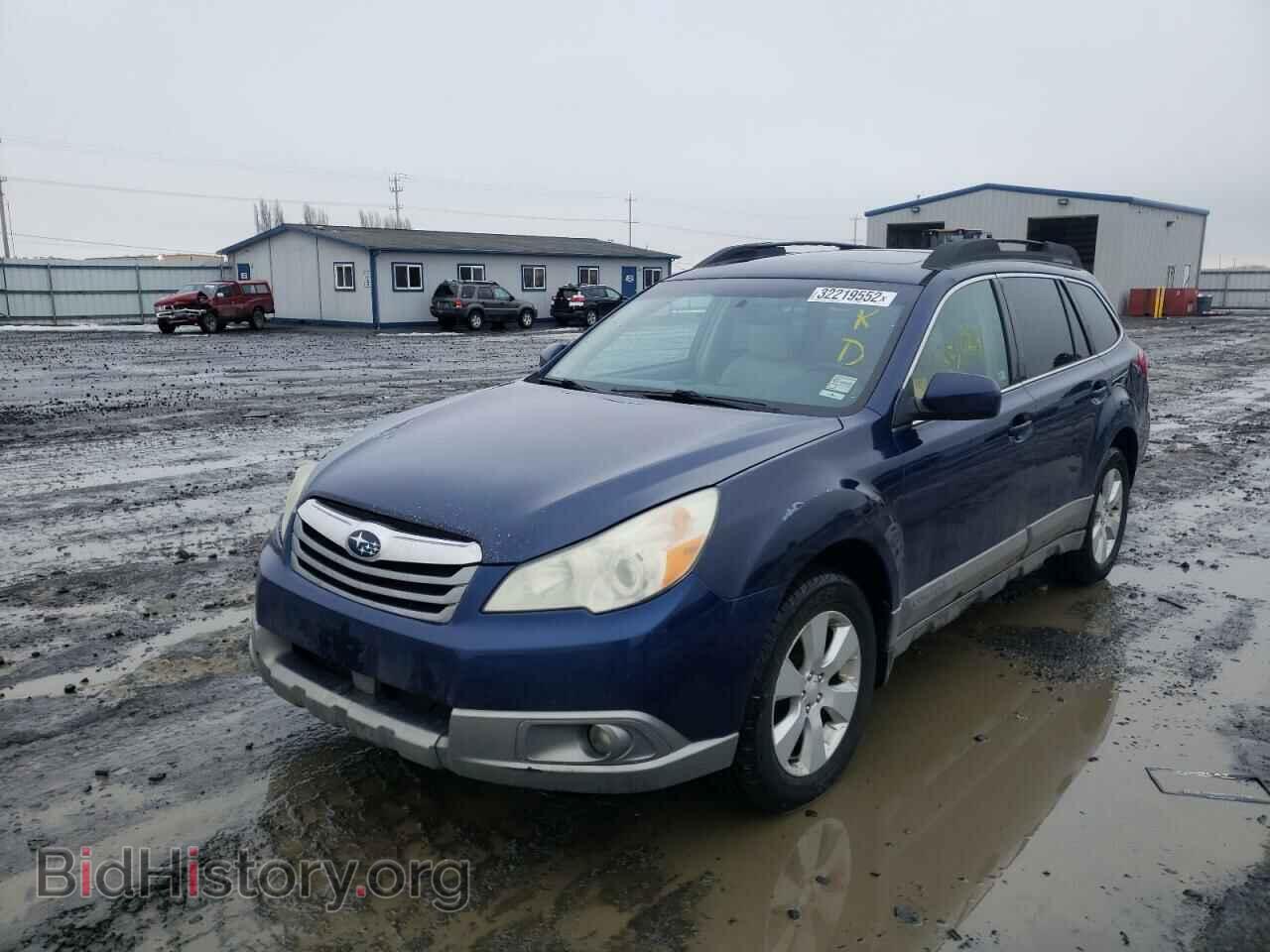 2011 SUBARU OUTBACK - VIN: 4S4BRBKC3B3394737 - Фото 2