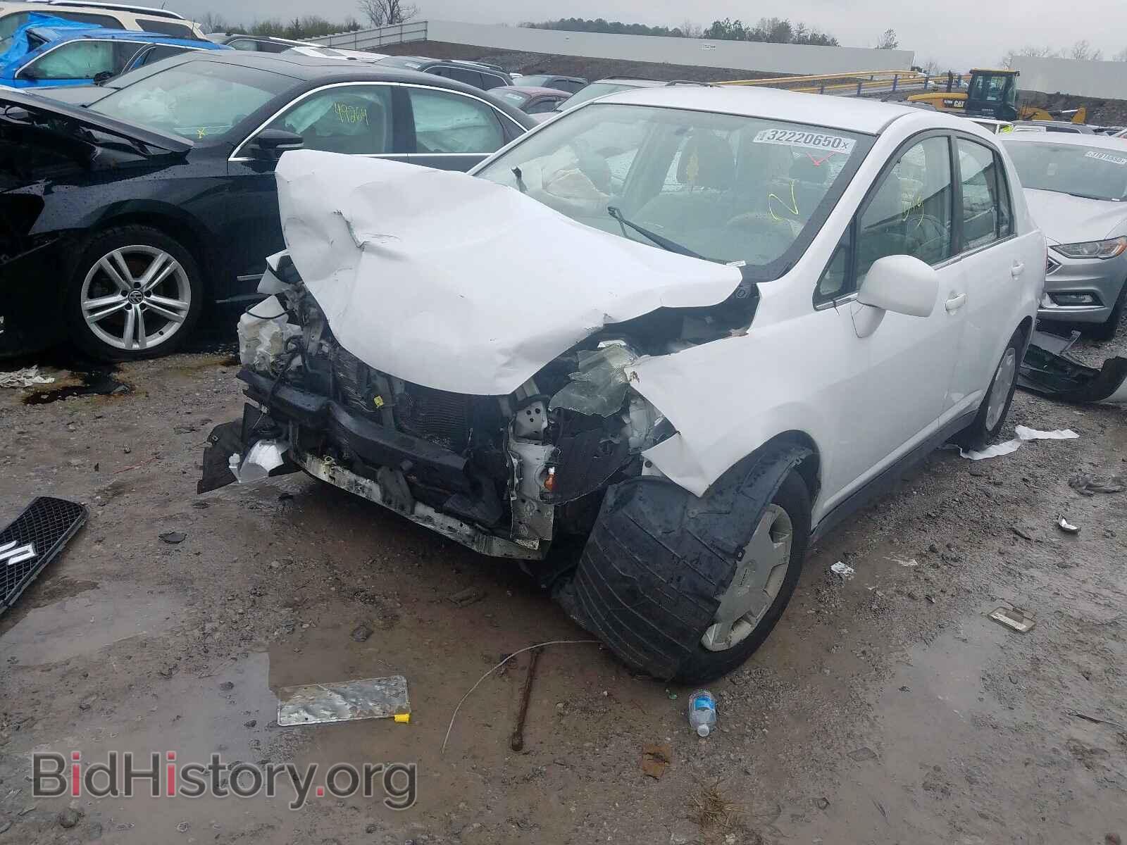 2008 NISSAN VERSA - VIN: 3N1BC11E38L440747 - Фото 2