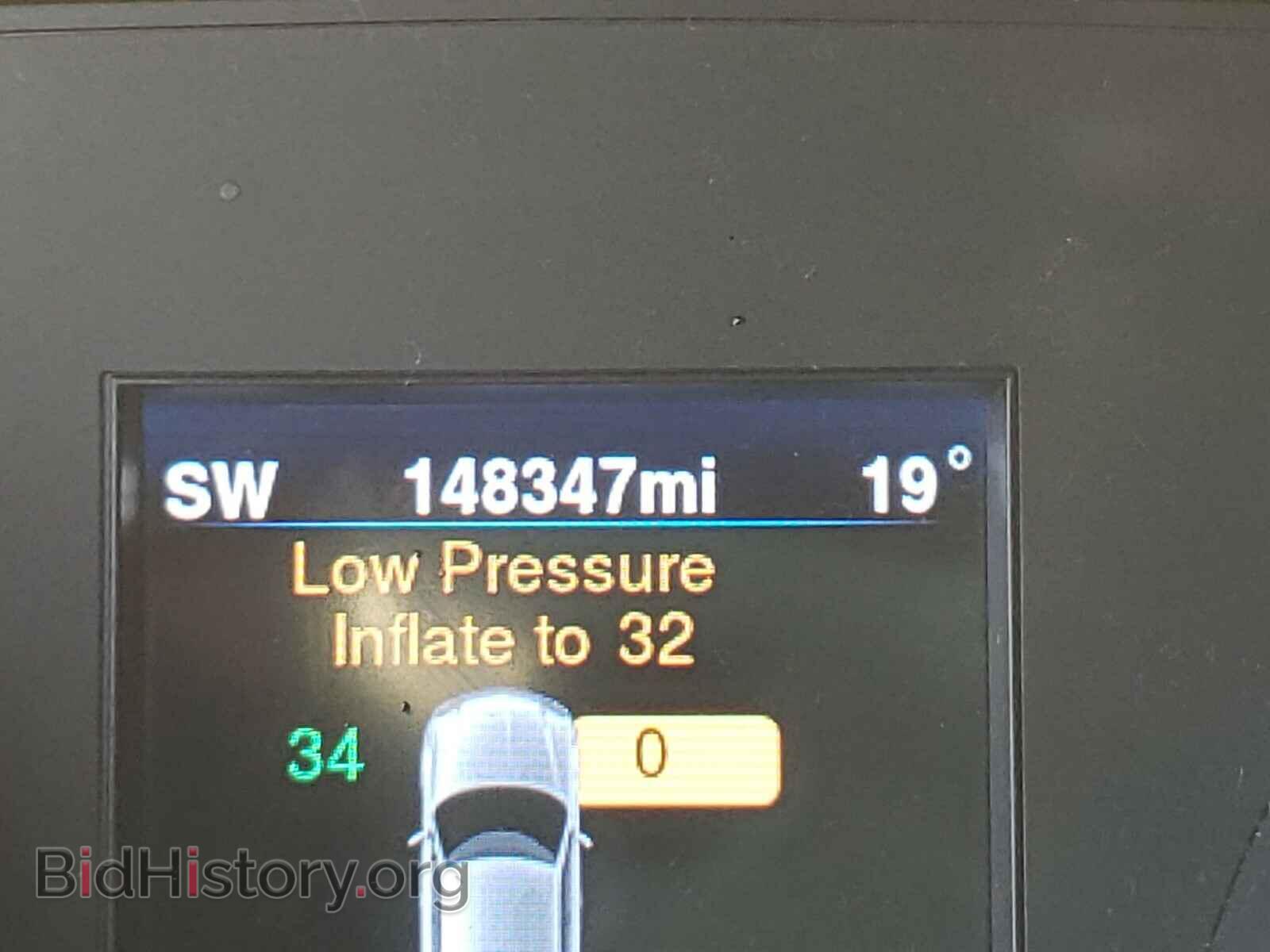 2014 CHRYSLER 300 - VIN: 2C3CCAAG6EH380958 - Фото 8