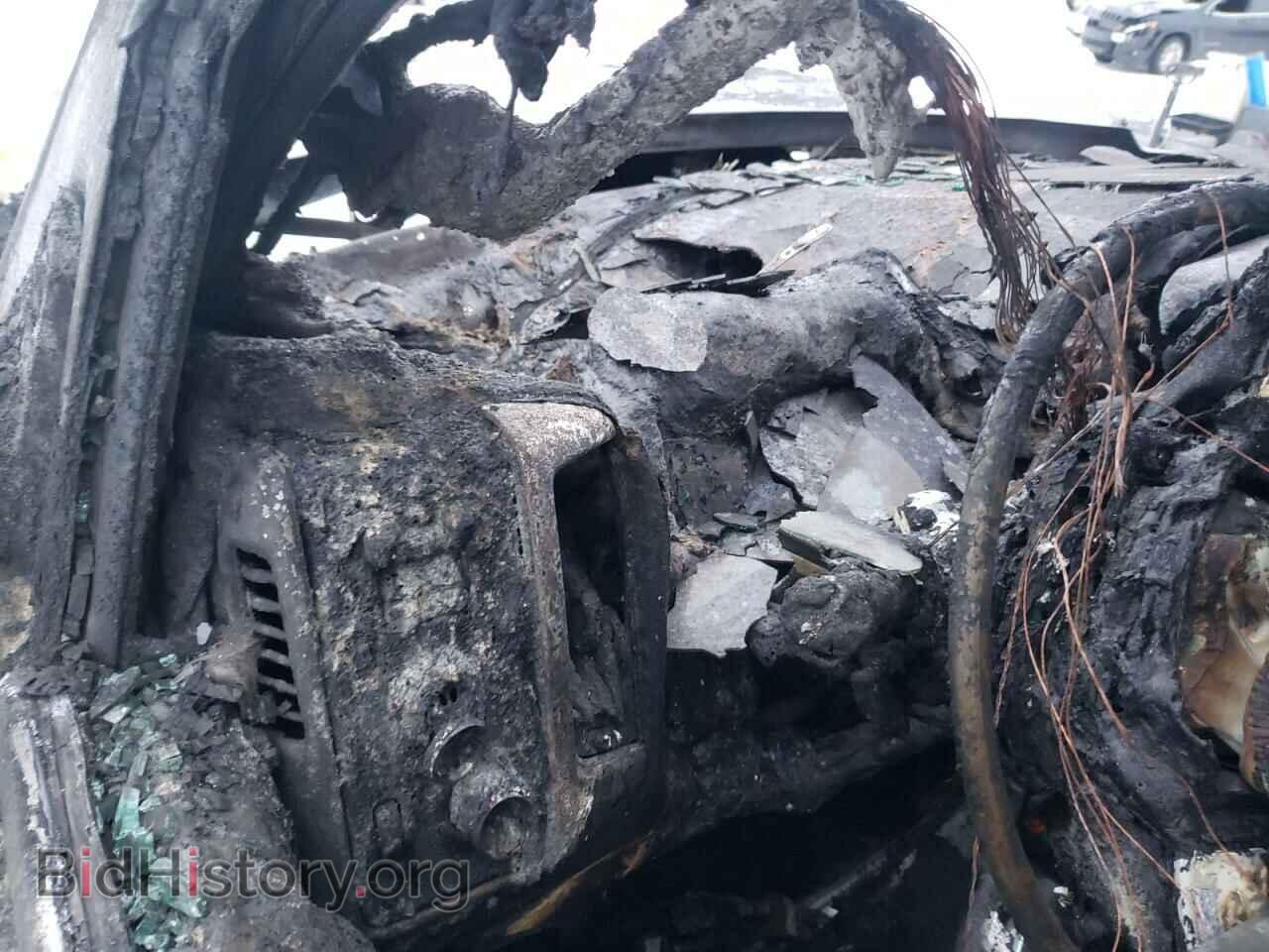 2018 GMC SIERRA - VIN: 1GT12SEY3JF282934 - Фото 8