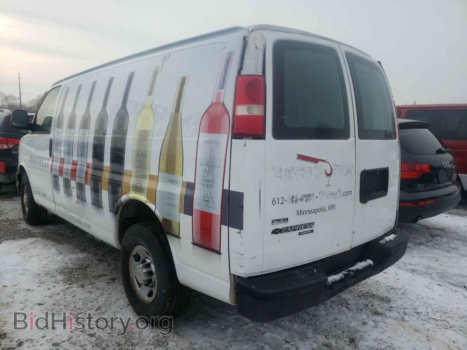 2011 CHEVROLET EXPRESS - VIN: 1GCWGFFA1B1153220 - Фото 3