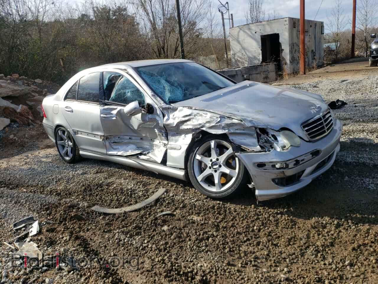 Photo WDBRF52H17E024308 - MERCEDES-BENZ C-CLASS 2007