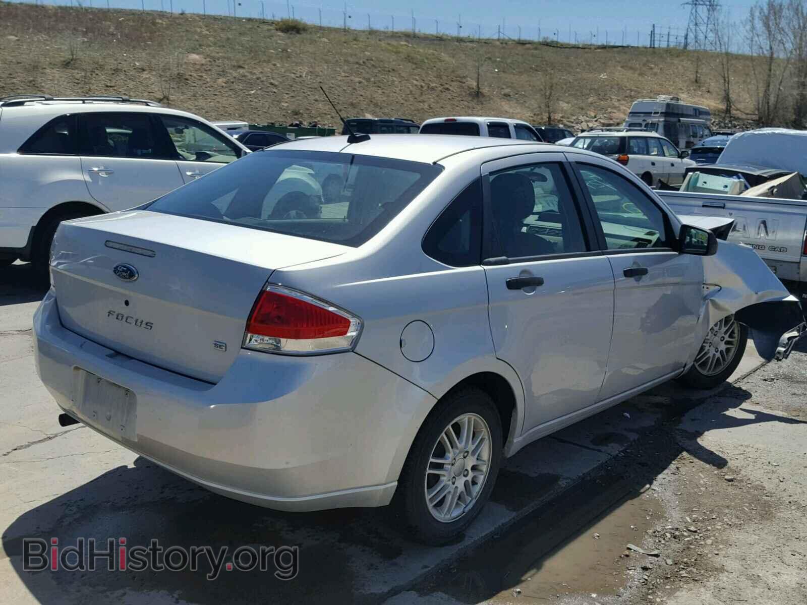 2008 FORD FOCUS - VIN: 1FAHP35N58W239014 - Фото 4