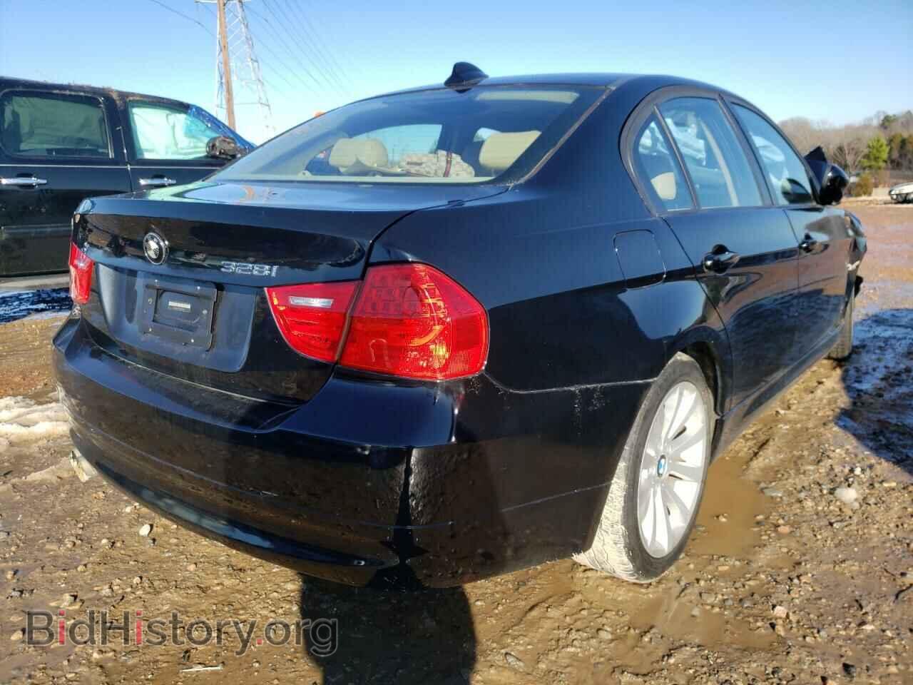 2011 BMW 3 SERIES - VIN: WBAPH7C52BE131201 - Фото 4