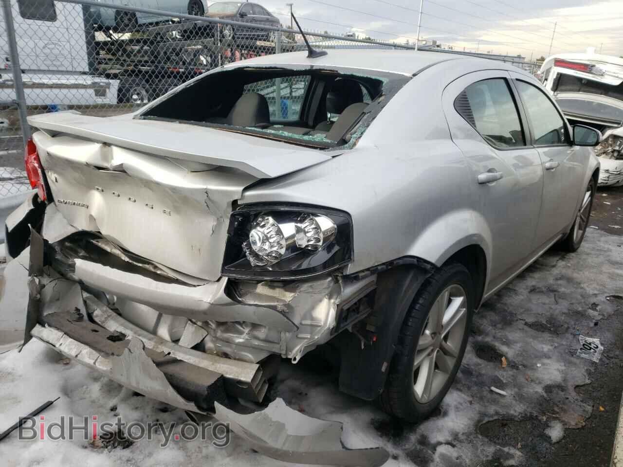 2011 DODGE AVENGER - VIN: 1B3BD1FG1BN574492 - Фото 4