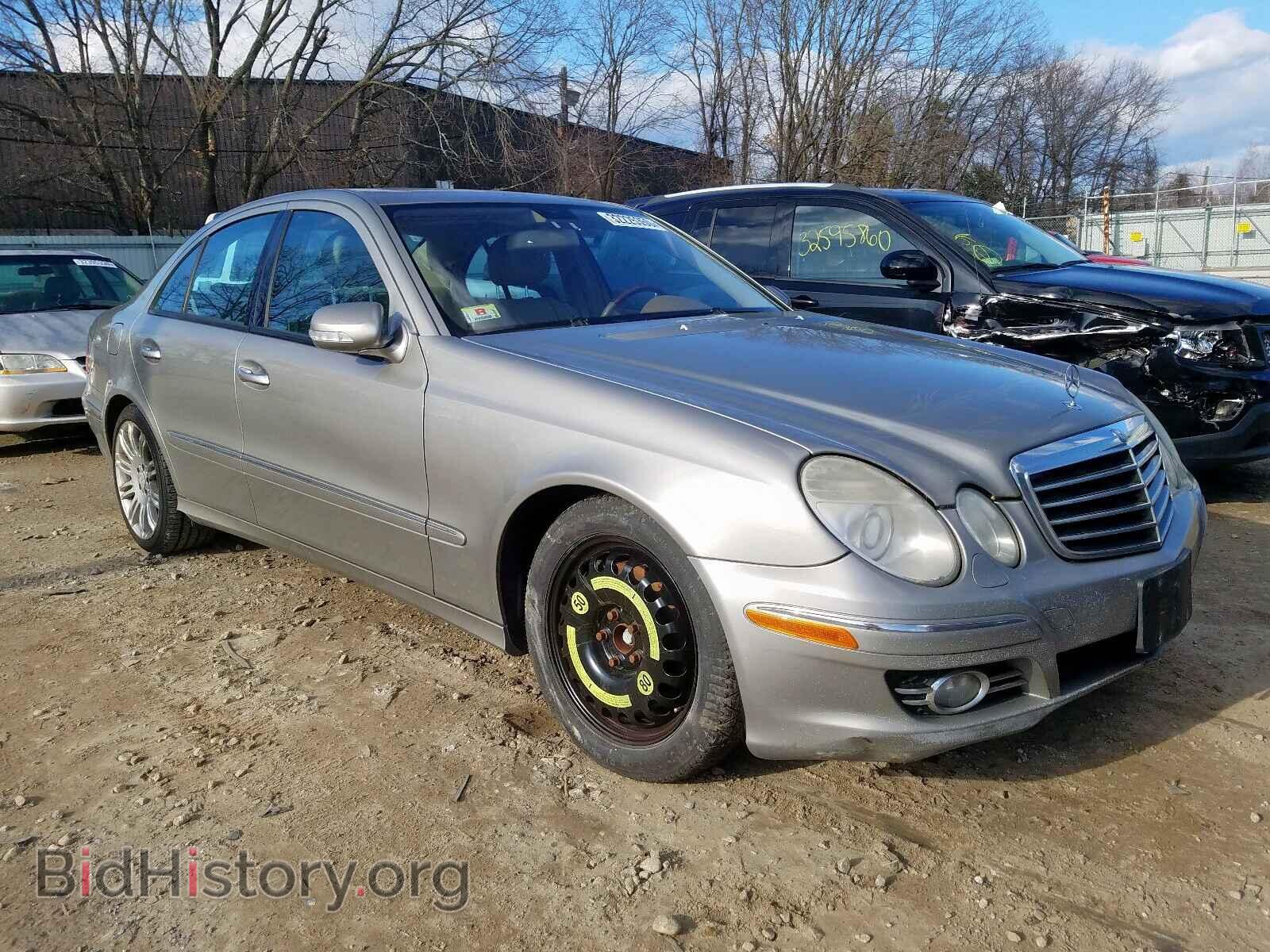 Фотография WDBUF87XX8B299335 - MERCEDES-BENZ E CLASS 2008