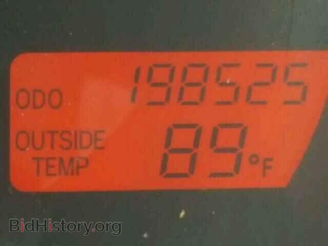 2003 TOYOTA COROLLA - VIN: 2T1KR32E53C127779 - Photo 8