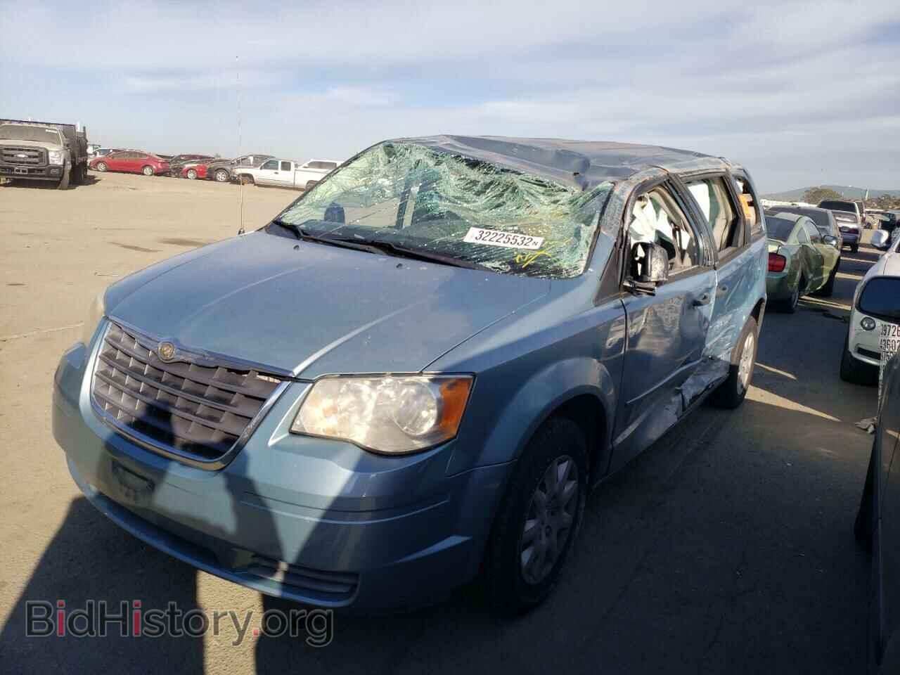 2008 CHRYSLER MINIVAN - VIN: 2A8HR44HX8R667054 - Фото 2