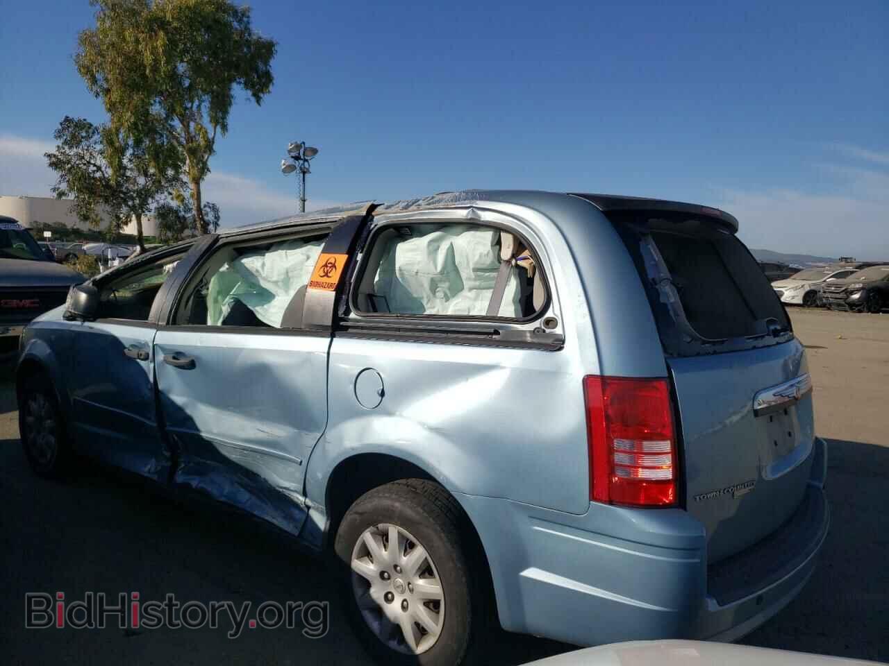 2008 CHRYSLER MINIVAN - VIN: 2A8HR44HX8R667054 - Фото 3