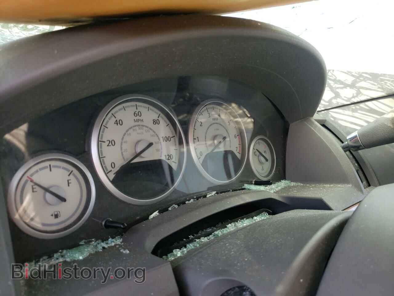 2008 CHRYSLER MINIVAN - VIN: 2A8HR44HX8R667054 - Фото 8