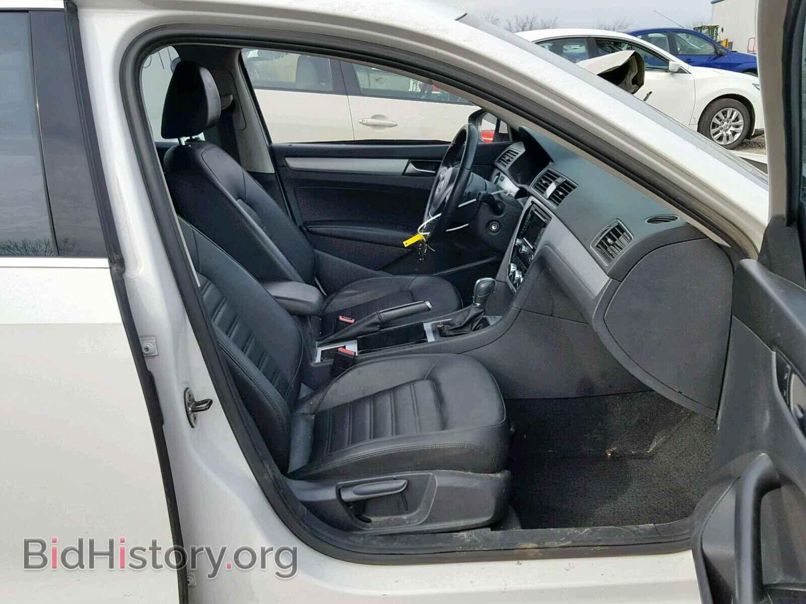 2012 VOLKSWAGEN PASSAT - VIN: 1VWBM7A39CC083992 - Фото 5