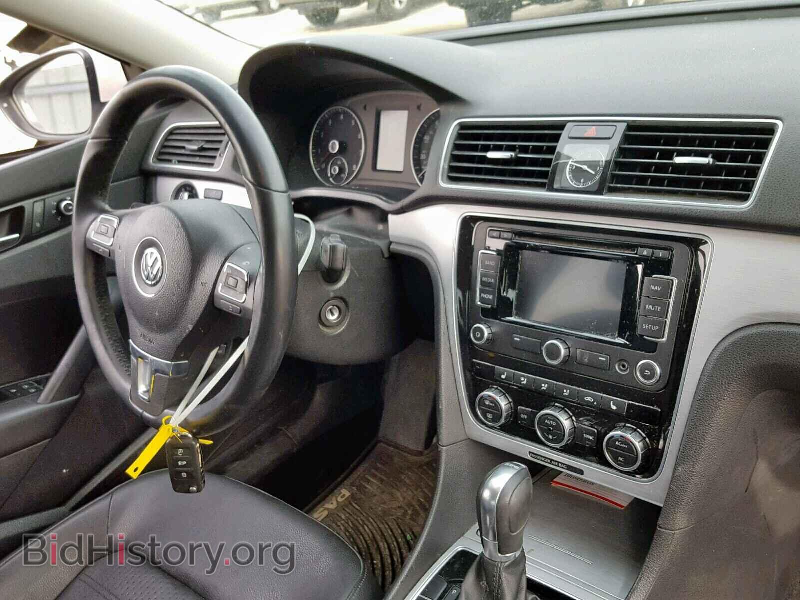 2012 VOLKSWAGEN PASSAT - VIN: 1VWBM7A39CC083992 - Фото 9