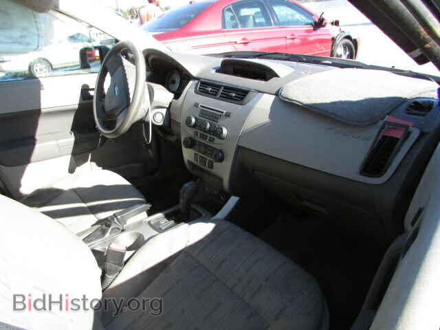 2008 FORD FOCUS - VIN: 1FAHP35N08W118276 - Фото 5