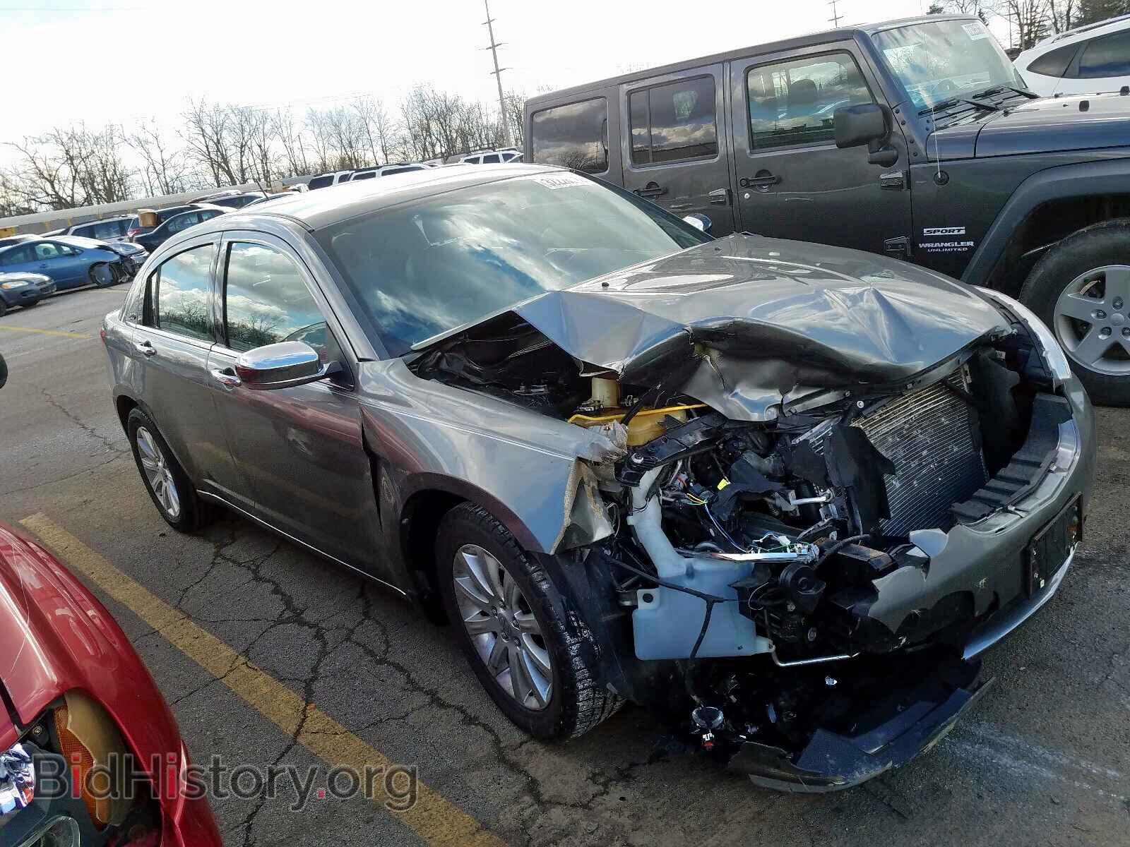 Фотография 1C3CCBCG8DN736660 - CHRYSLER 200 2013