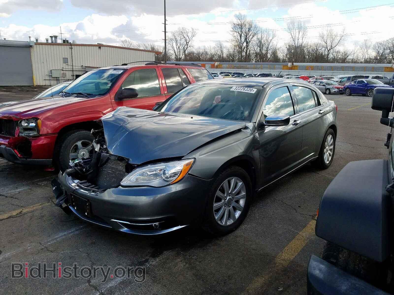 2013 CHRYSLER 200 - VIN: 1C3CCBCG8DN736660 - Photo 2
