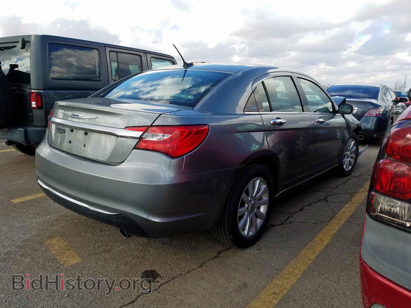 2013 CHRYSLER 200 - VIN: 1C3CCBCG8DN736660 - Photo 4