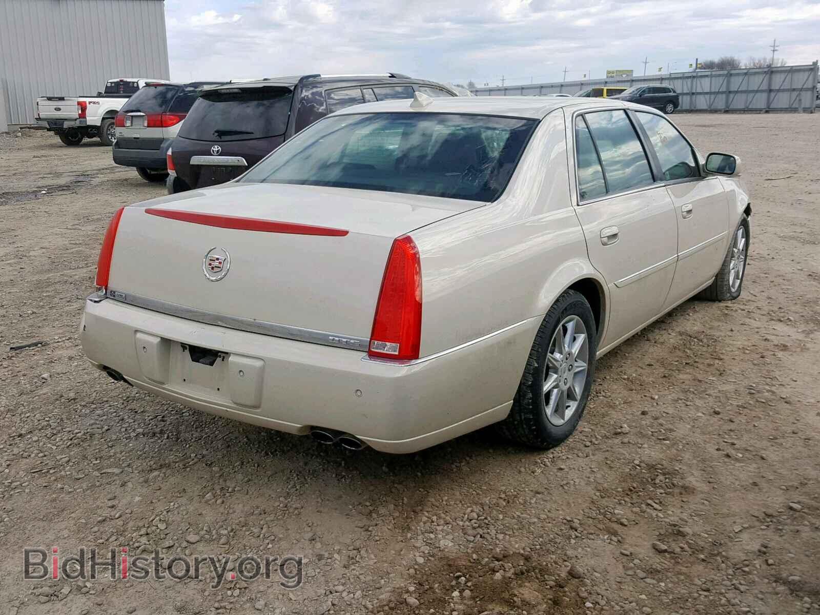 2010 CADILLAC DTS - VIN: 1G6KD5EY2AU137575 - Фото 4