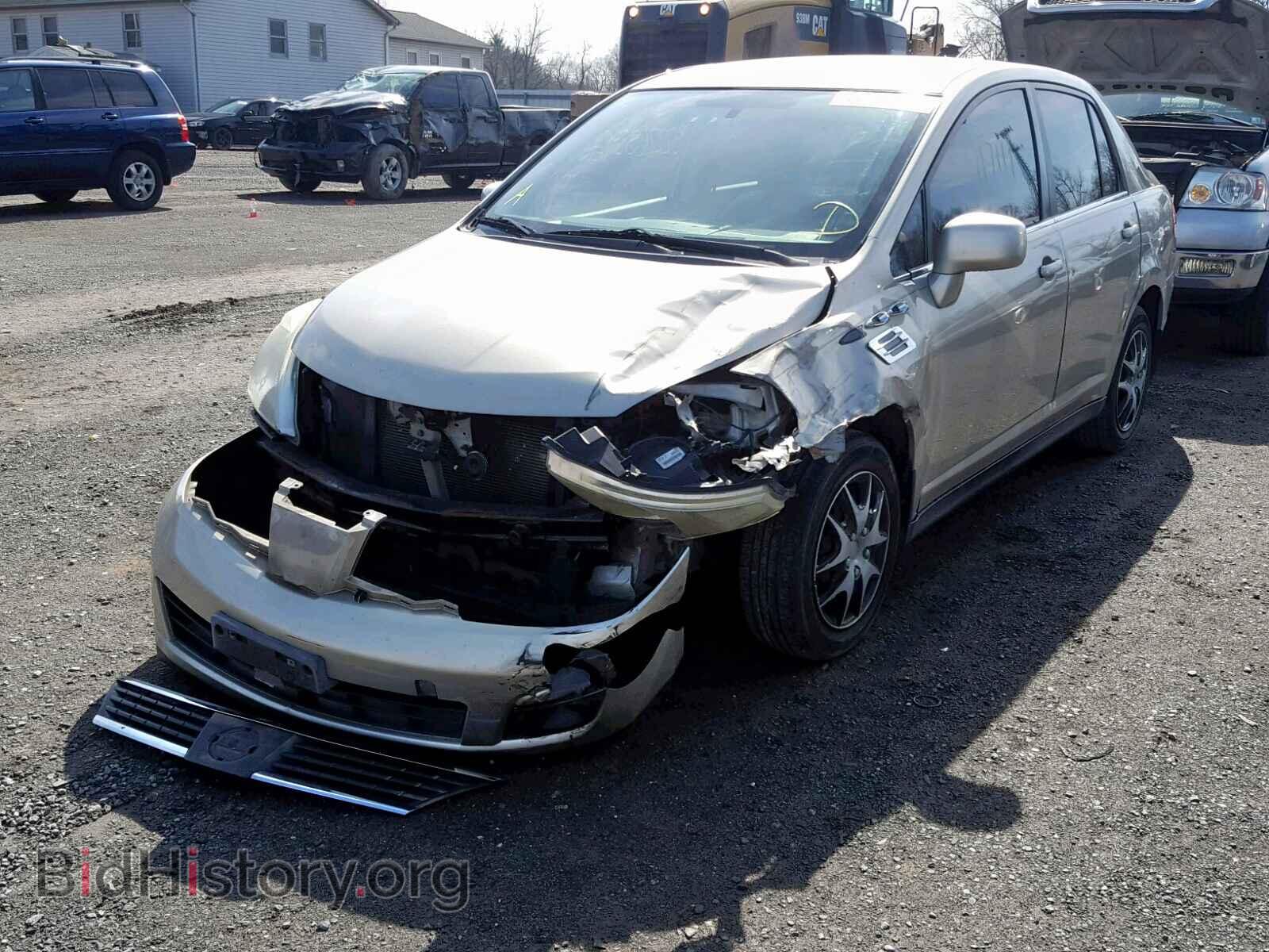 2008 NISSAN VERSA - VIN: 3N1BC11E98L407977 - Фото 2