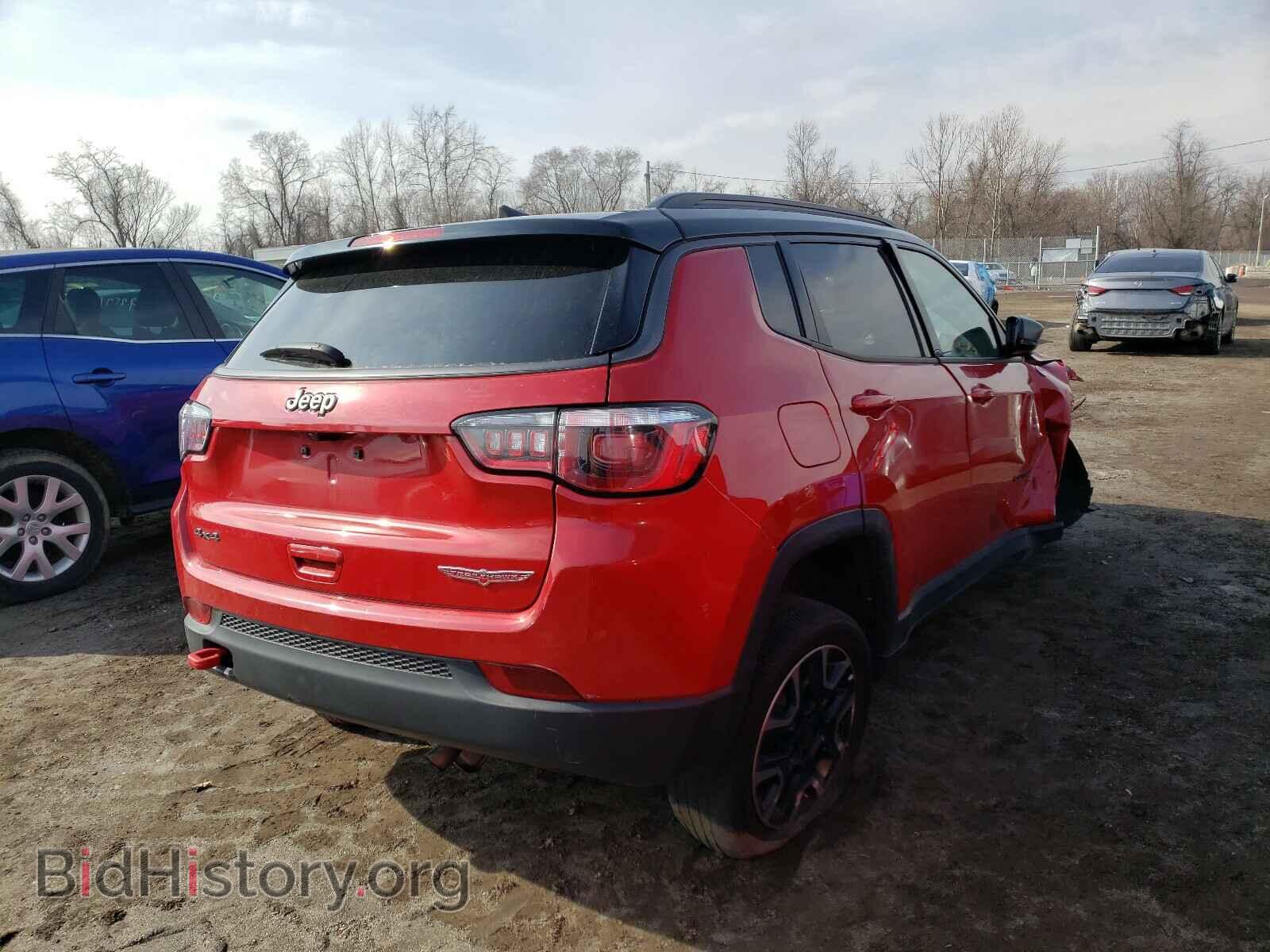 2019 JEEP COMPASS - VIN: 3C4NJDDB8KT671377 - Фото 4