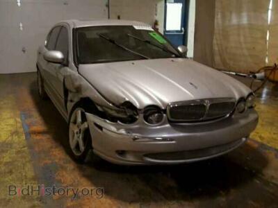 2002 Jaguar X-TYPE X-Type 2.5, серебристый — VIN SAJEA51D32XC26811, Copart