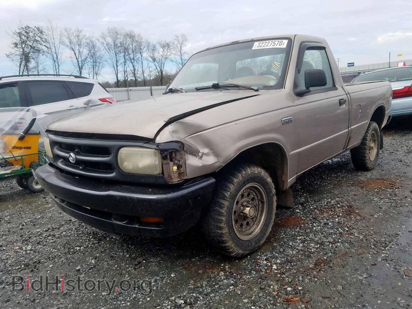 Photo 4F4CR12A3TTM22241 - MAZDA B2300 1996