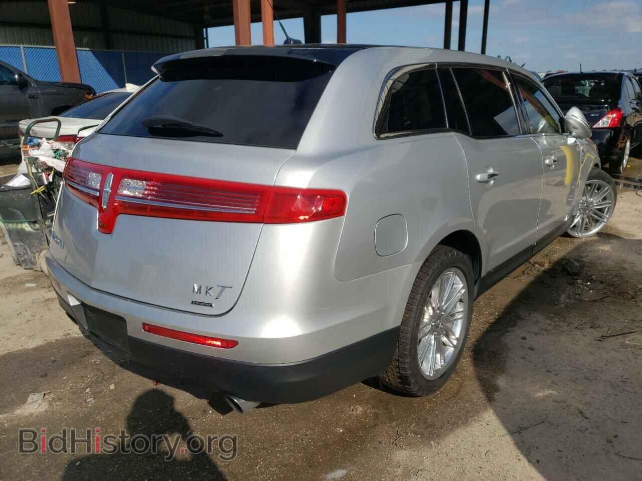 2014 LINCOLN MKT - VIN: 2LMHJ5AT4EBL52946 - Фото 4