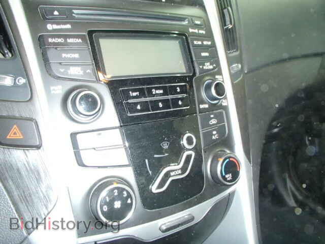 2012 HYUNDAI SONATA - VIN: 5NPEC4AC5CH386306 - Фото 9