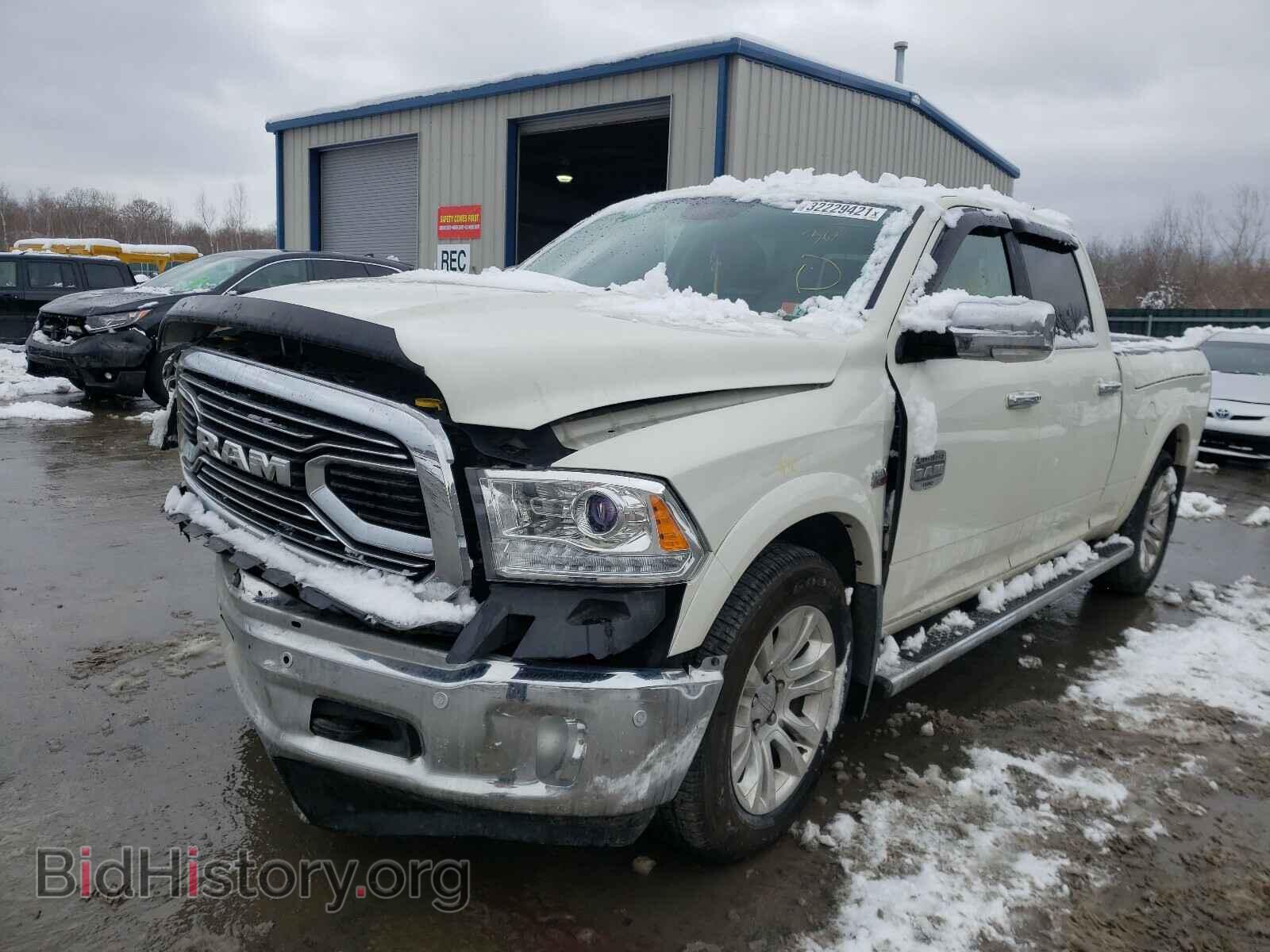 2017 RAM 1500 - VIN: 1C6RR7WT7HS751112 - Photo 2