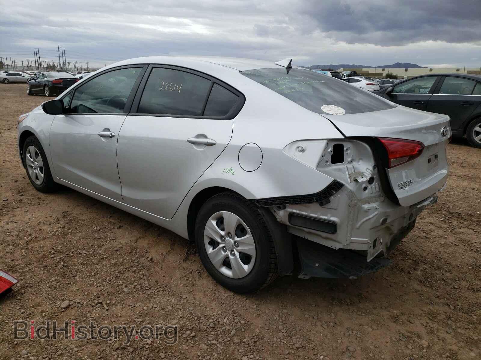 2017 KIA FORTE - VIN: 3KPFK4A7XHE142866 - Фото 3