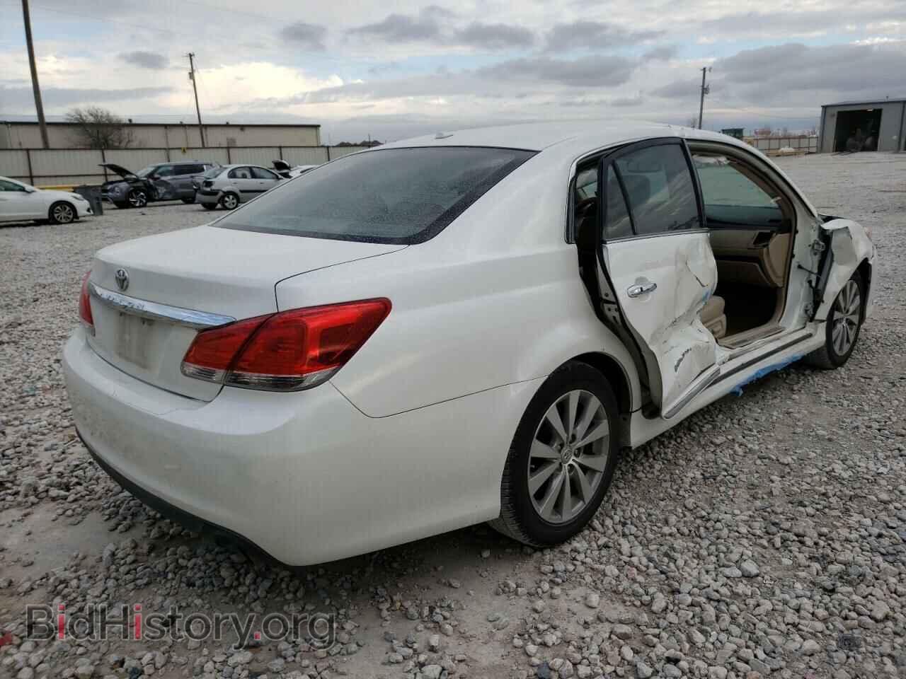 2011 TOYOTA AVALON - VIN: 4T1BK3DB2BU394690 - Фото 4