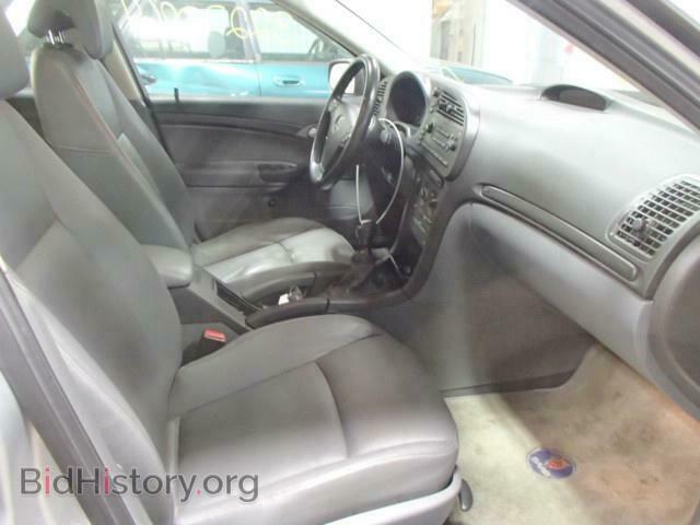 2004 SAAB 9 3 - VIN: YS3FB45S841004022 - Photo 5