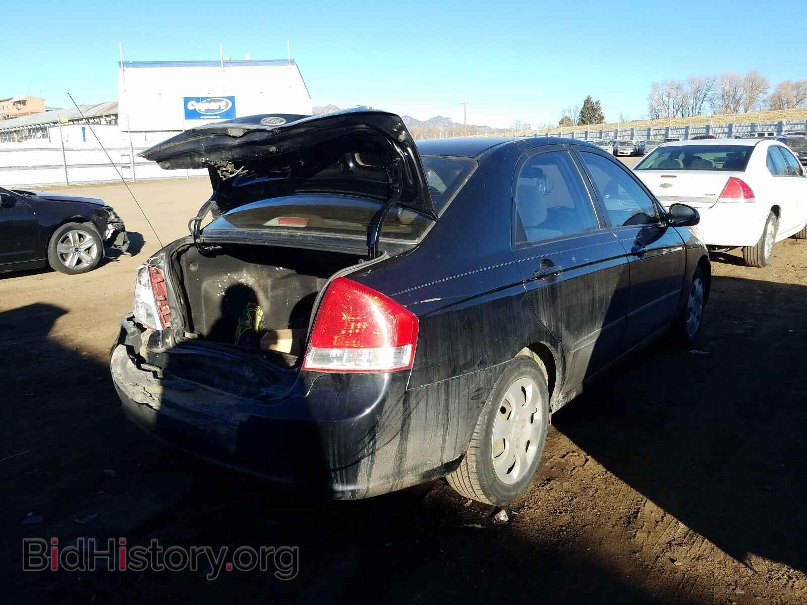 2007 KIA SPECTRA - VIN: KNAFE121075476377 - Фото 4