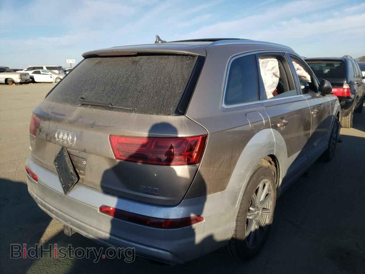 2018 AUDI Q7 - VIN: WA1LAAF70JD023593 - Фото 4