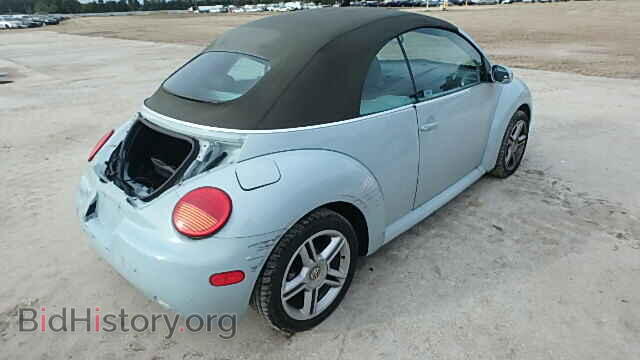 2005 VOLKSWAGEN BEETLE - VIN: 3VWCD31Y95M307899 - Фото 4