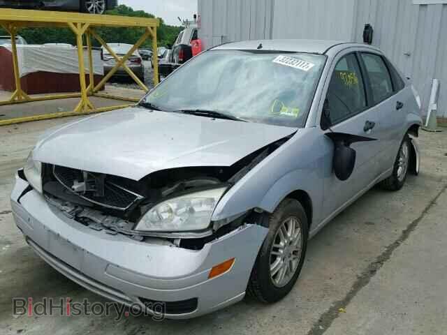 2007 FORD FOCUS - VIN: 1FAHP34N37W335742 - Фото 2