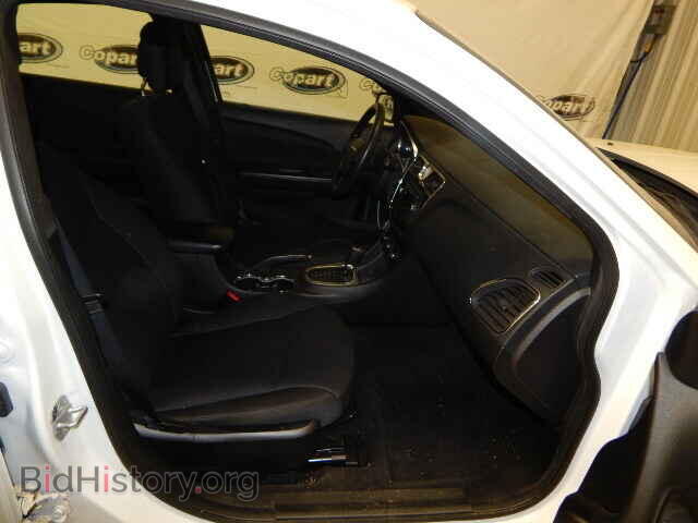 2013 CHRYSLER 200 - VIN: 1C3CCBABXDN640813 - Фото 5