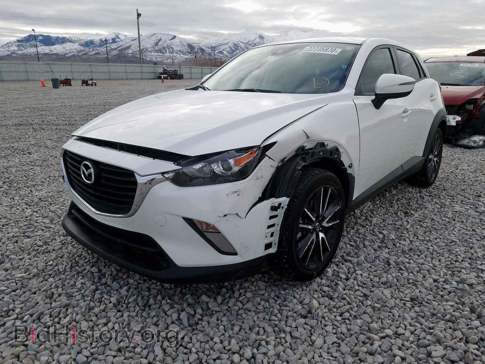 2018 MAZDA CX-3 - VIN: JM1DKFC79J0312360 - Фото 2