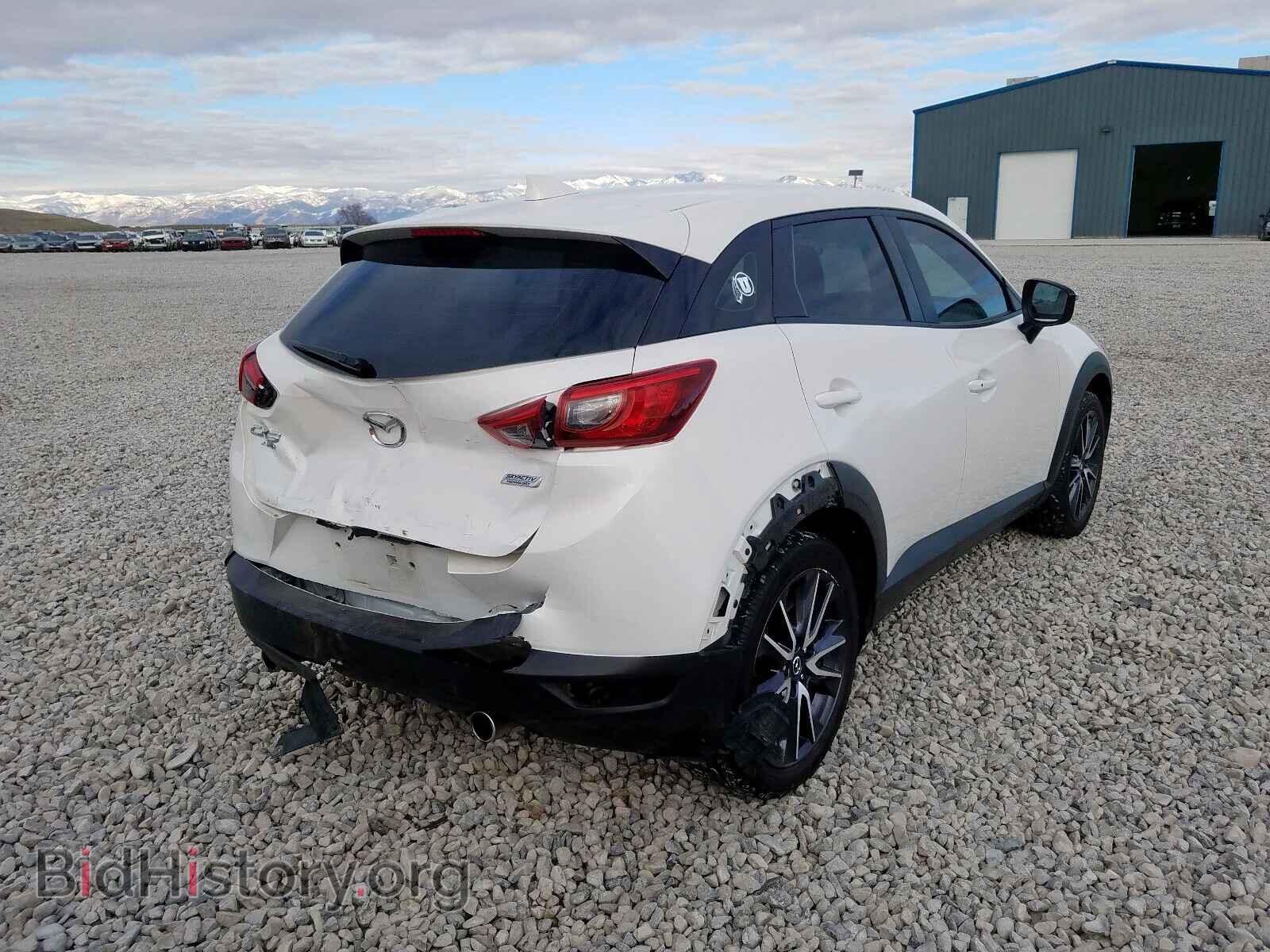 2018 MAZDA CX-3 - VIN: JM1DKFC79J0312360 - Фото 4