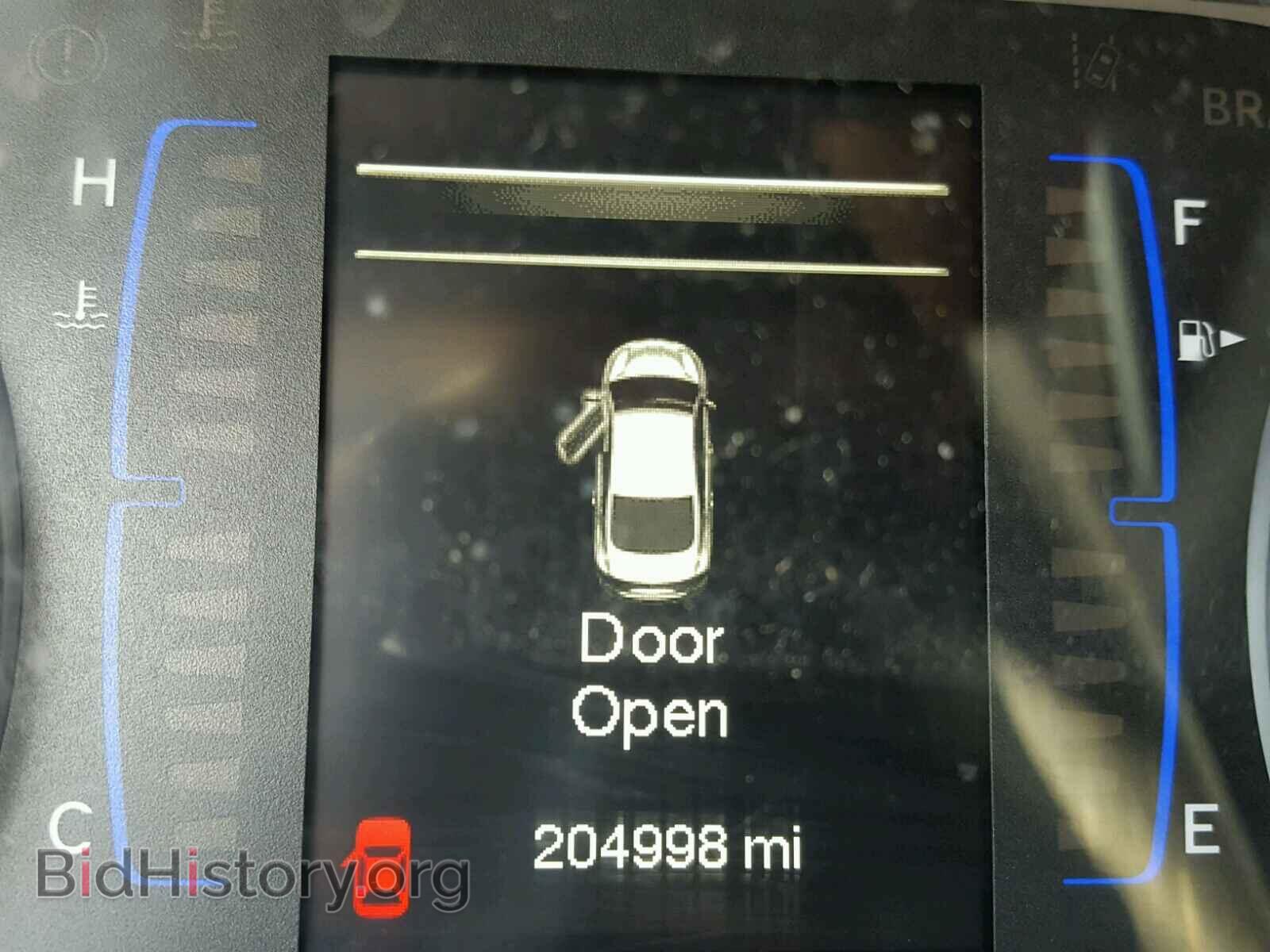2015 CHRYSLER 200 - VIN: 1C3CCCAB3FN611386 - Фото 8