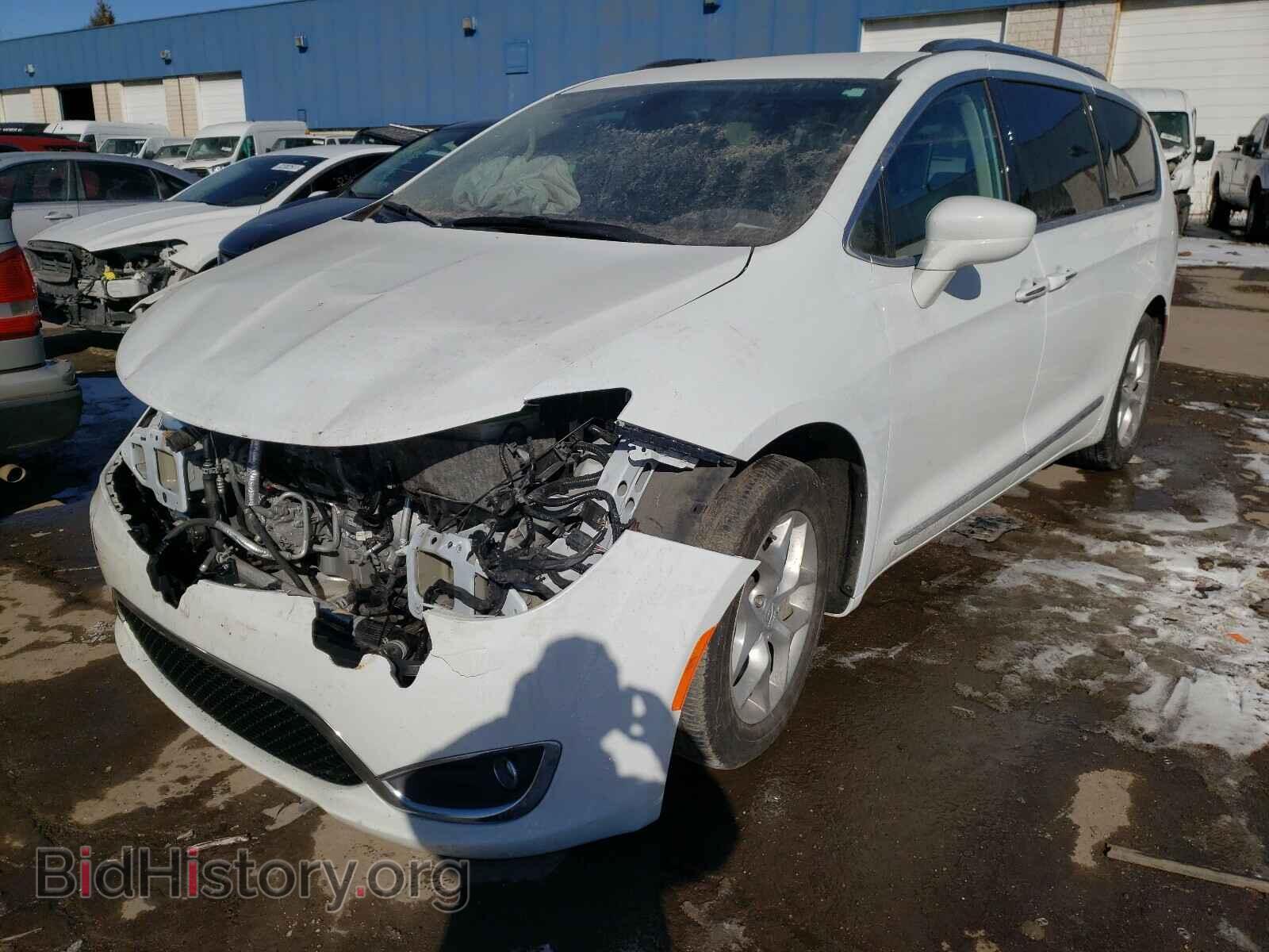 2018 CHRYSLER PACIFICA - VIN: 2C4RC1EG5JR352119 - Фото 2
