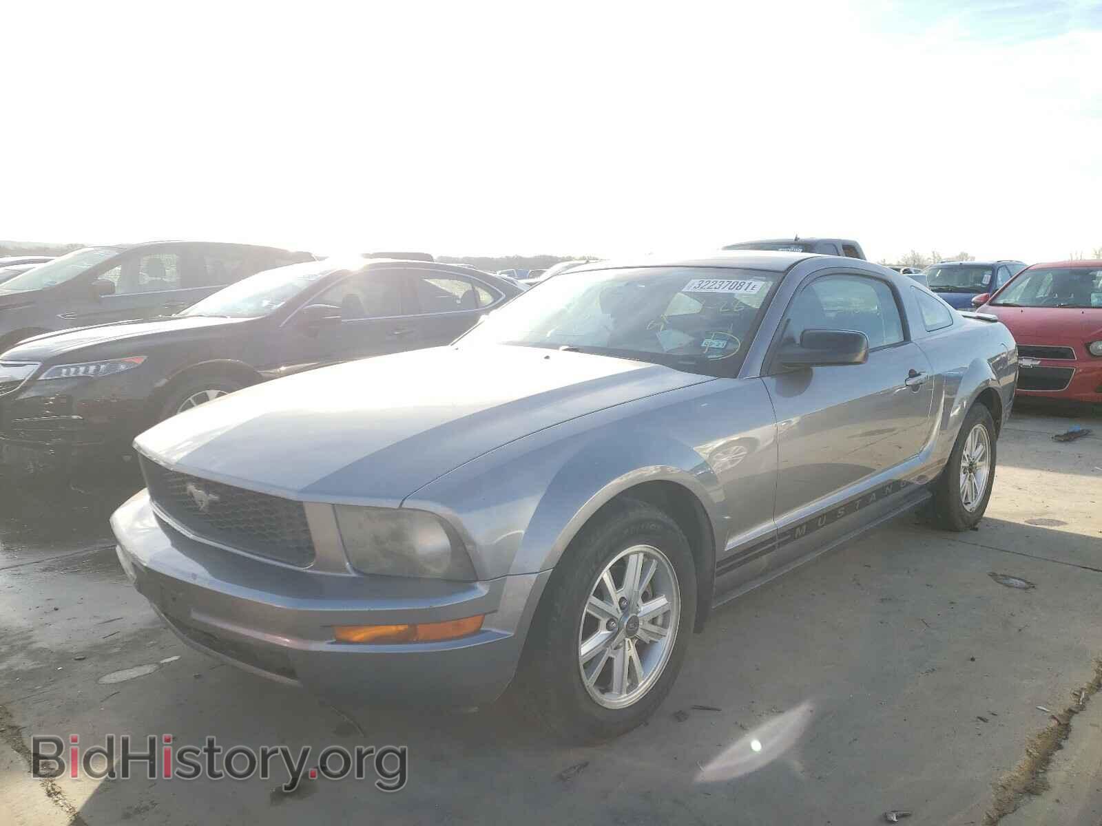 2007 FORD MUSTANG - VIN: 1ZVFT80N775250597 - Фото 2