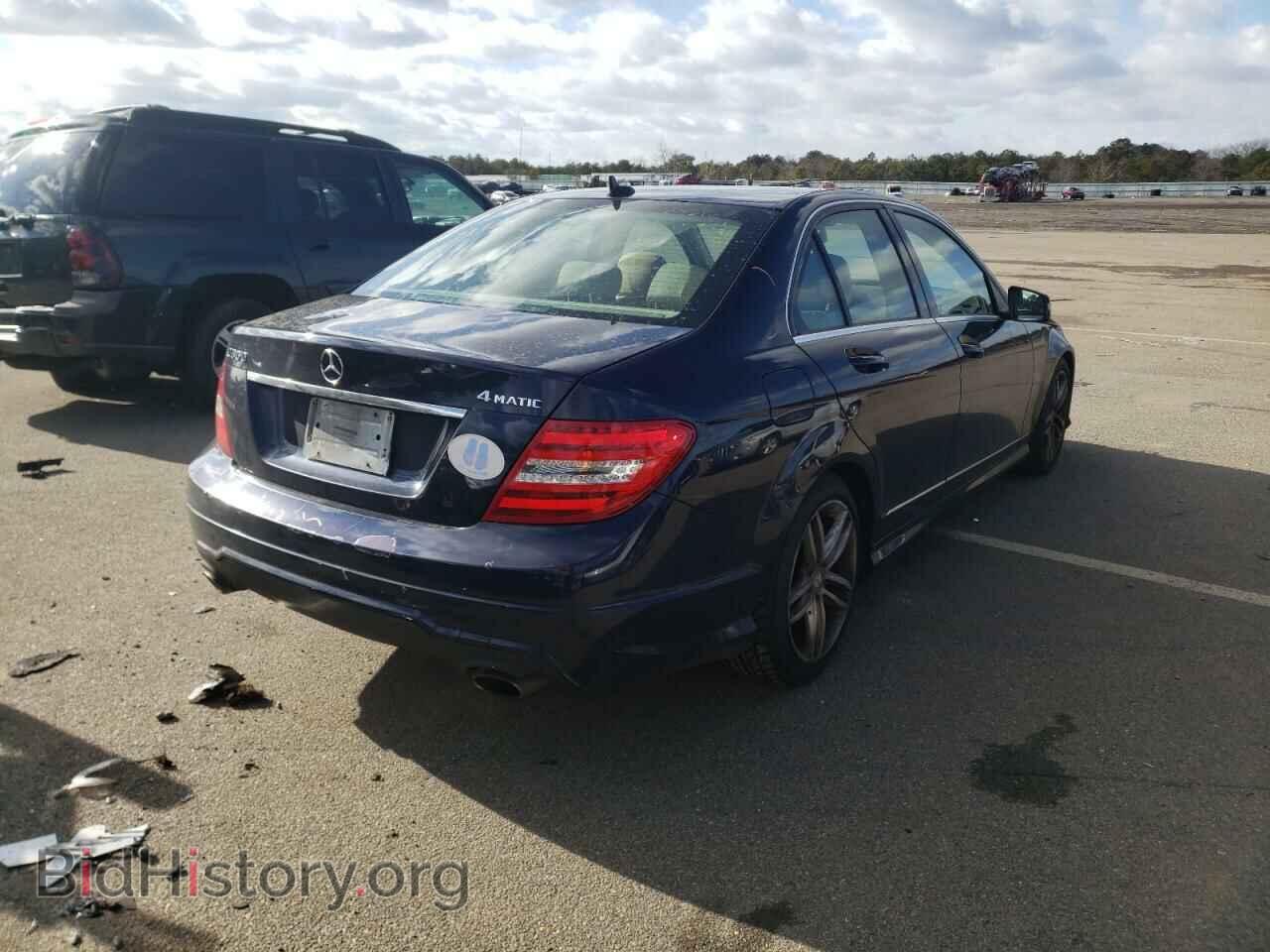 2012 MERCEDES-BENZ C-CLASS - VIN: WDDGF8BB8CR229607 - Фото 4