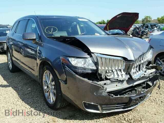 Photo 2LMHJ5AT2ABJ04348 - LINCOLN MKT 2010