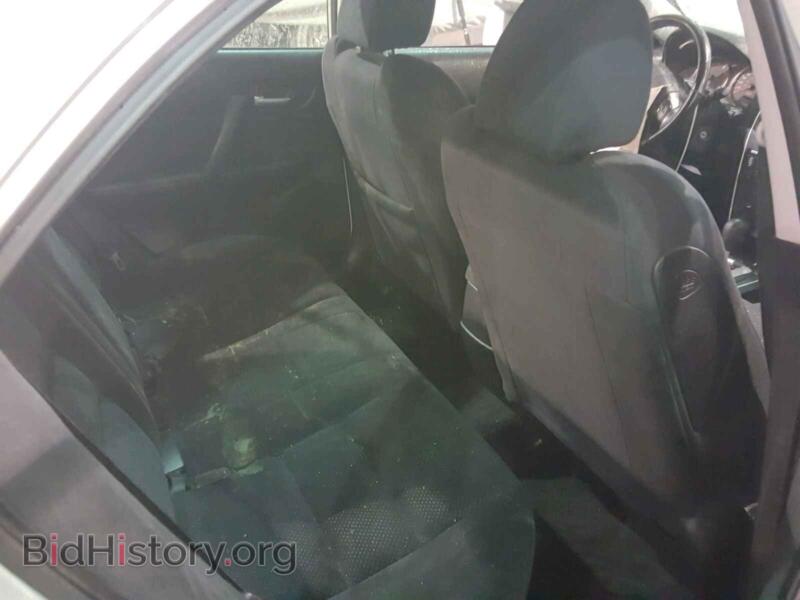2007 Mazda 6 (VIN 1YVHP80C175M59715) — photo 6 of 10