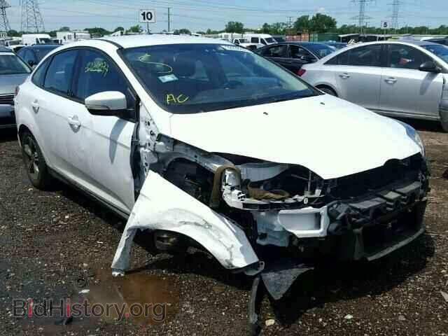 Photo 1FAHP3F24CL232828 - FORD FOCUS 2012