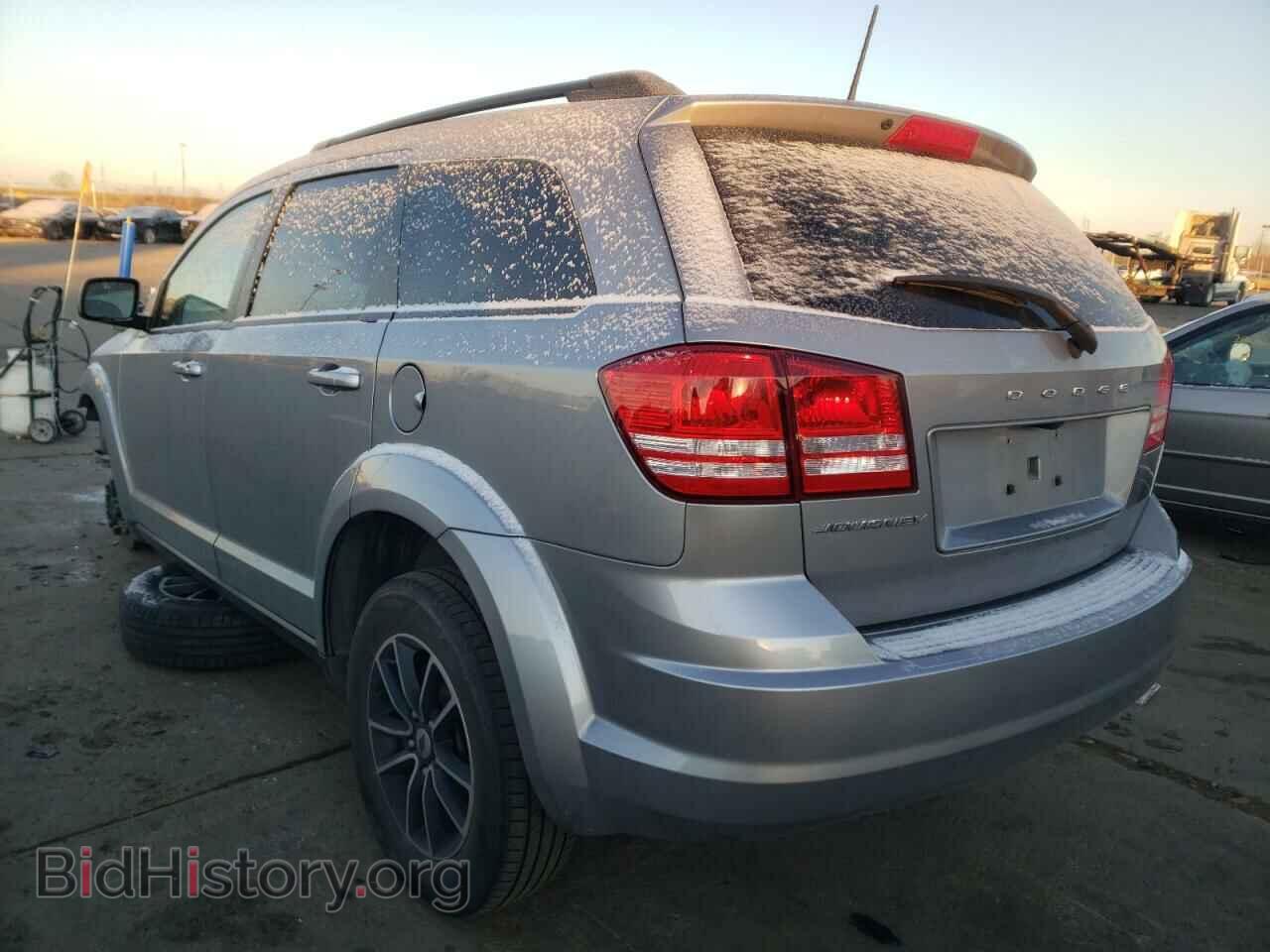 2018 DODGE JOURNEY - VIN: 3C4PDCAB0JT533216 - Фото 3